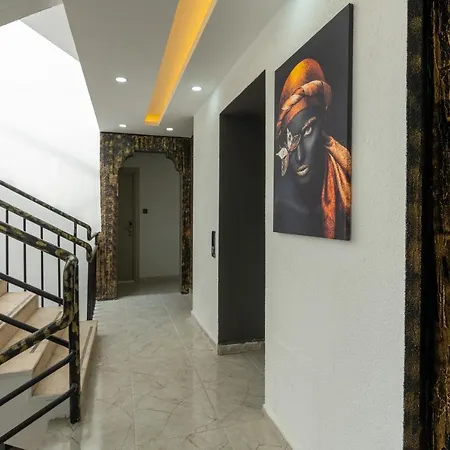 Heart Of Old Town 1+1 Apartment *