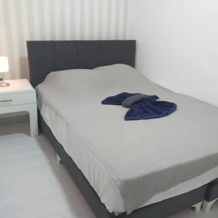 Apartment Heart Of Old Town 1+1 *